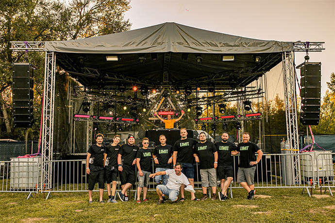 Minoxi team